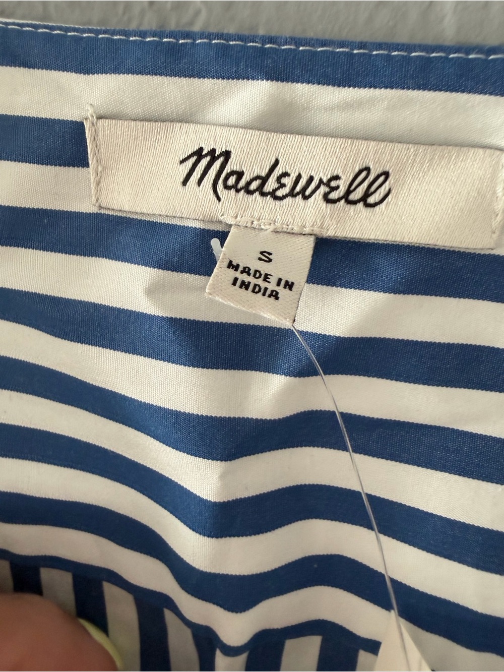 New Madewell Blue & White Striped V-Neck Button Blouse - Picture 4 of 5